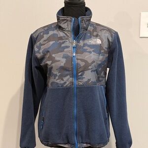 The North Face navy camouflage Fleece Jacket